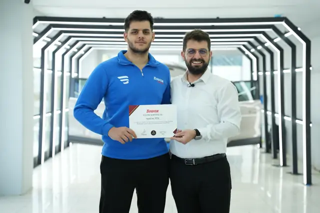 Sertifikada eğitim adı “PPF Kaplama”, tarih alanı 22/02/2025 olarak yazılmış.

Programın bitiş günü ile belgenin düzenlenme tarihi aynı; belge eğitim tamamlandığı gün düzenleniyor.