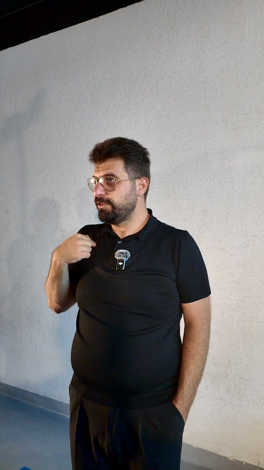 Gece polisaj yaparken bir araçta yaşadığı hatayı müşteriden saklamadan nasıl çözdüğünü ve sonrasında olanları Lokman İn kendi deneyiminden anlatıyor.