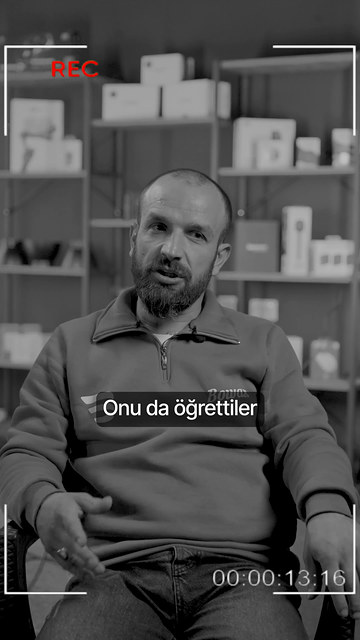 Kendi işlerinde atladıkları fitil aralarını detaylı temizlikte ele aldıklarını söyleyen kursiyerimiz, orada biriken kirin yüzeyi de kirlettiğini anlatıyor.