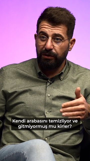 Klima peteğine basılan köpüğün plastik aksam içinde kalmasının sorun olmadığını, havayla kuruduğunu Bowax kurucusu Lokman İn anlatıyor.