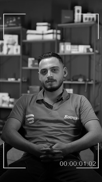 Oto detailing eğitimlerini araştırırken akademiyle Instagram'da karşılaşan kursiyerimiz, paylaşılan videolara bakıp burayı tercih ettiğini söylüyor.