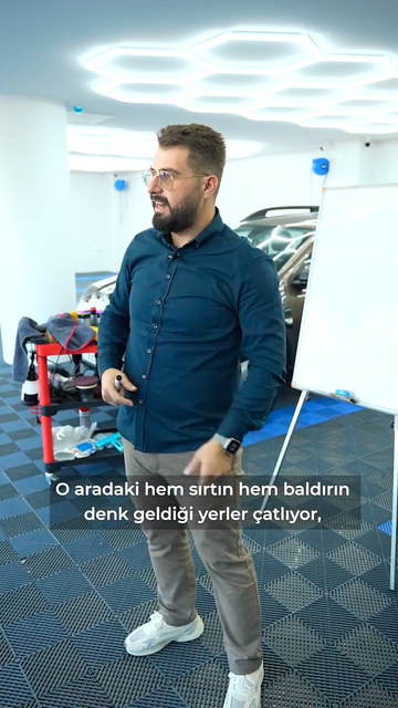 Deri koltukların neden sertleşip çatladığını ve bakımın hangi aralıkla yapılacağını Bowax kurucusu Lokman İn anlatıyor.