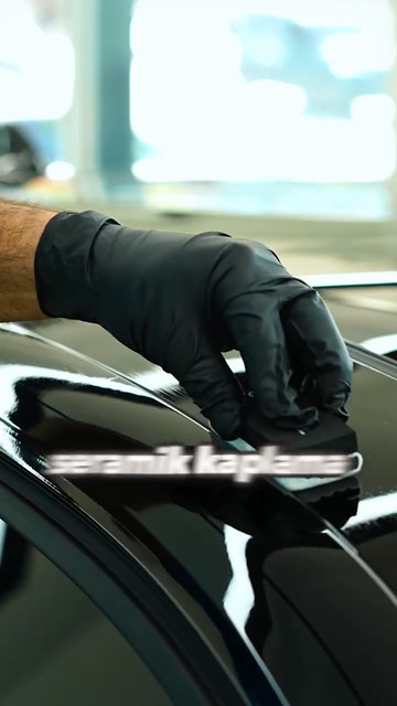 2500 metrekare kapalı alandaki akademimizi tanıtıyoruz: pasta cila ve polisaj, PPF, cam filmi, renkli kaplama ve boyasız göçük düzeltme uygulamalı.