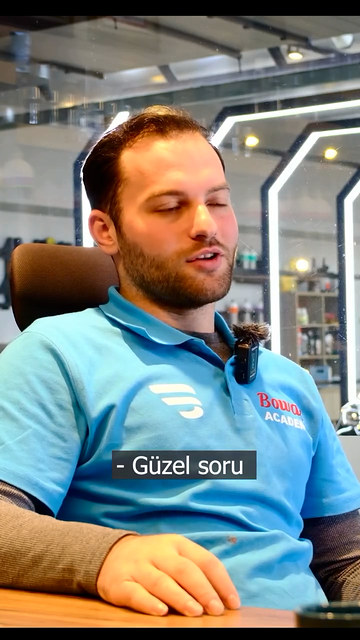 Pasta cilayı zaten bilen kursiyerlerimiz, gelmeden önceki tereddütlerini ve keçe ile pasta seçiminde neyi yeni öğrendiklerini anlatıyor.