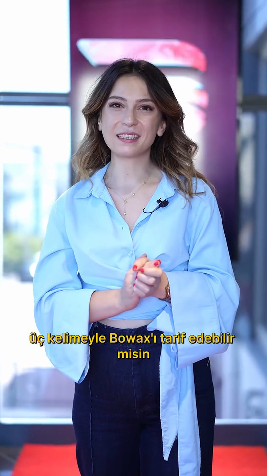 Kursiyerlerimizden Bowax Academy'yi üç kelimeyle anlatmalarını istedik; cevaplar arasında çalışma, aile, disiplin ve teknik var.