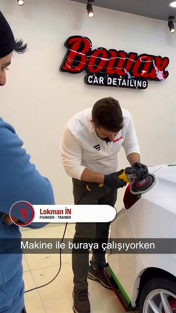 Pasta cilada makinenin arkası stop lambasına değerse plastiğin eriyebileceğini gösteren Bowax kurucusu Lokman İn, önce kaportanın bitirilmesini öneriyor.
